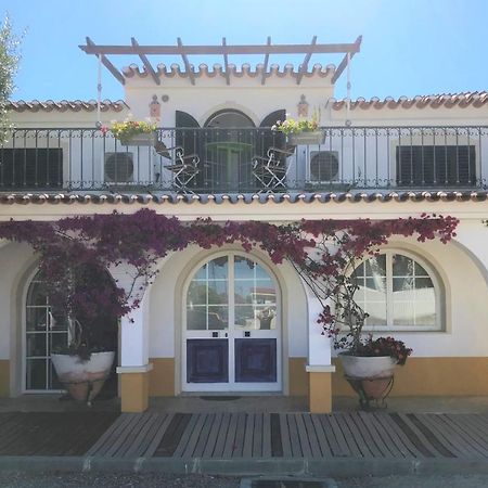 O Patio Hotel Fernao Ferro Ngoại thất bức ảnh